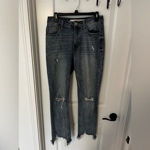 Distressed jeans size 9
